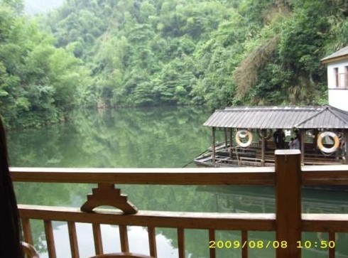 周洛活动 周洛活动