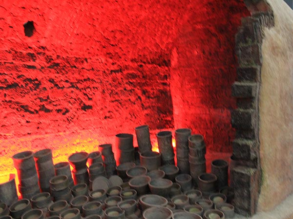 2014年公司员工活动——“蝶谷-靖港古镇- 铜官窑一日自驾游” 2014年公司员工活动——“蝶谷-靖港古镇- 铜官窑一日自驾游”