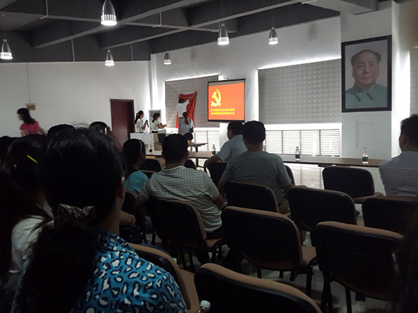 长沙高新区非公党建14联组暨8联组在韶山华润希望小镇召开预备党员宣誓大会 长沙高新区非公党建14联组暨8联组在韶山华润希望小镇召开预备党员宣誓大会